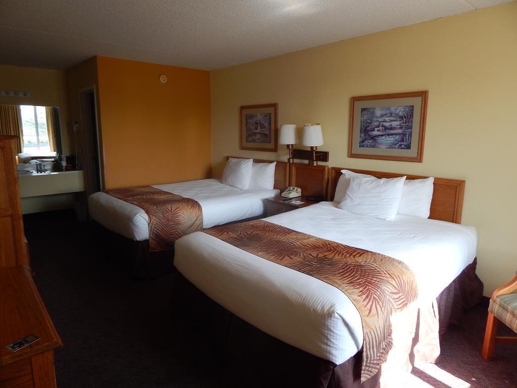 Ramada Branson Hotel And Resort Εξωτερικό φωτογραφία