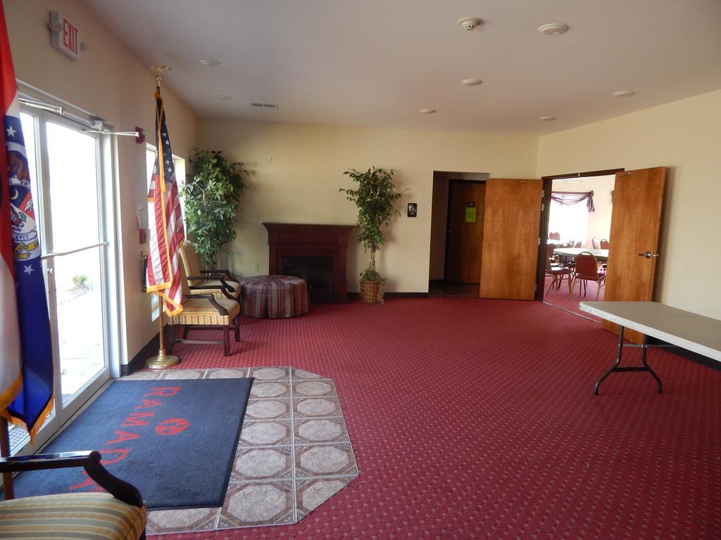 Ramada Branson Hotel And Resort Εξωτερικό φωτογραφία
